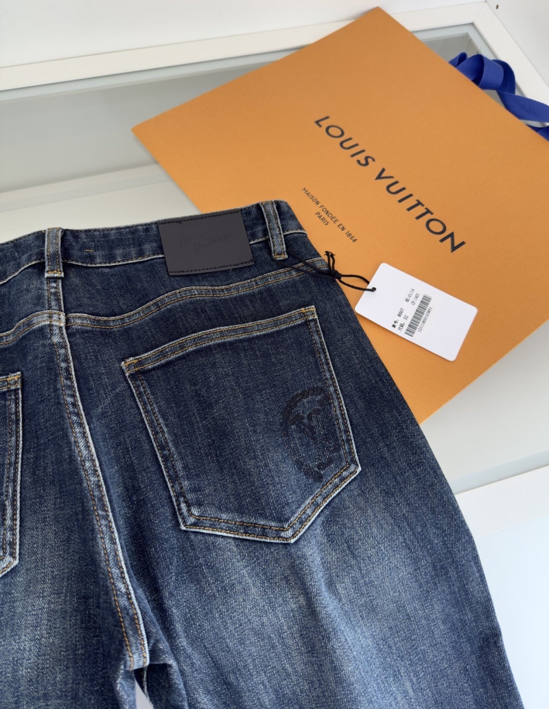 l0vis Vvtt0n jeans